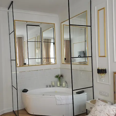 Nova Romantic Z Jacuzzi Bydgoszcz
